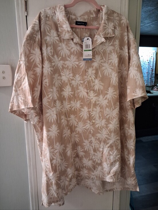 Nautica Other - Nautica Men's Beige 5XL Palm-Print Short Sleeve Shirt